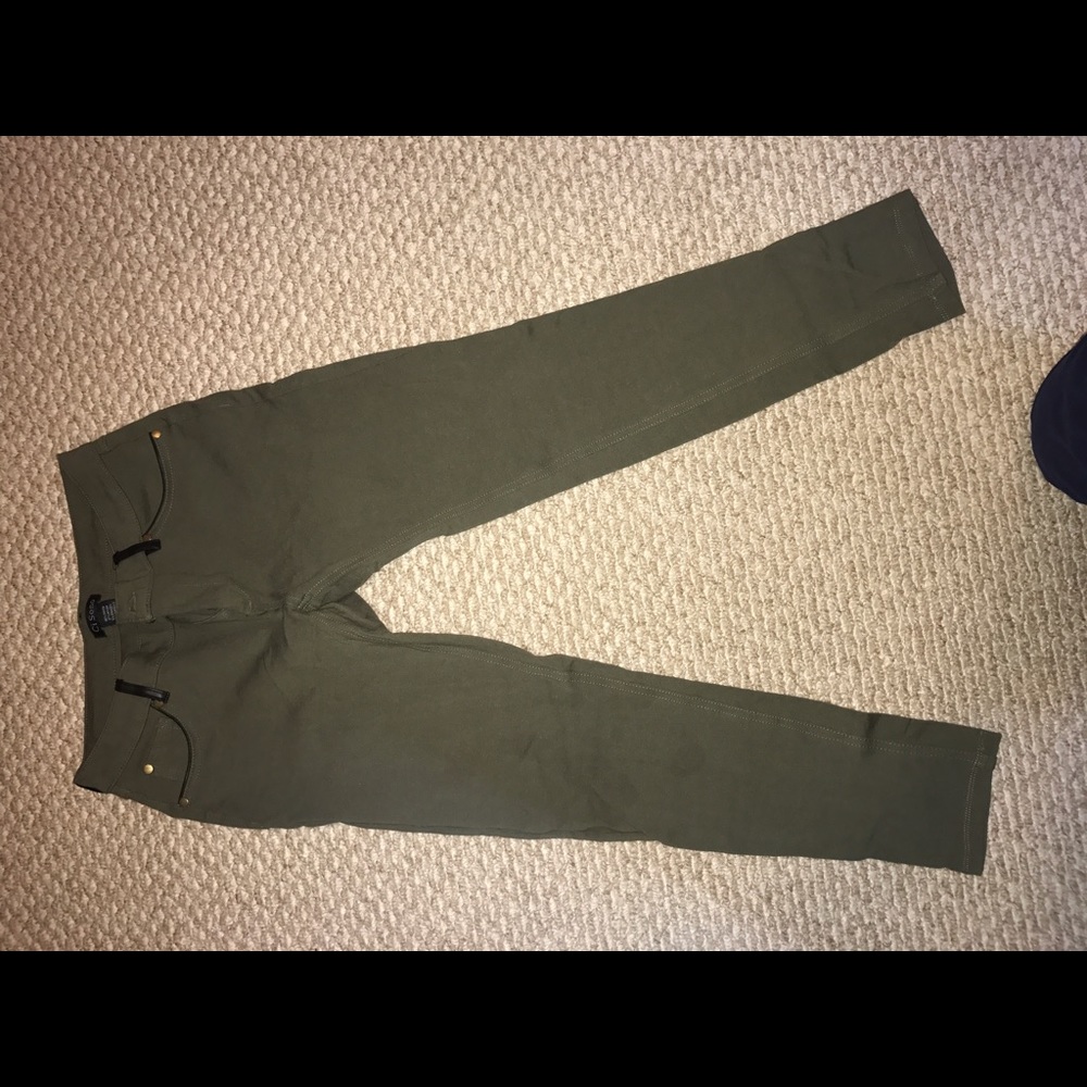 Olive green pant/leggings