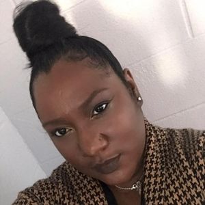 Meet your Posher, Jasmine