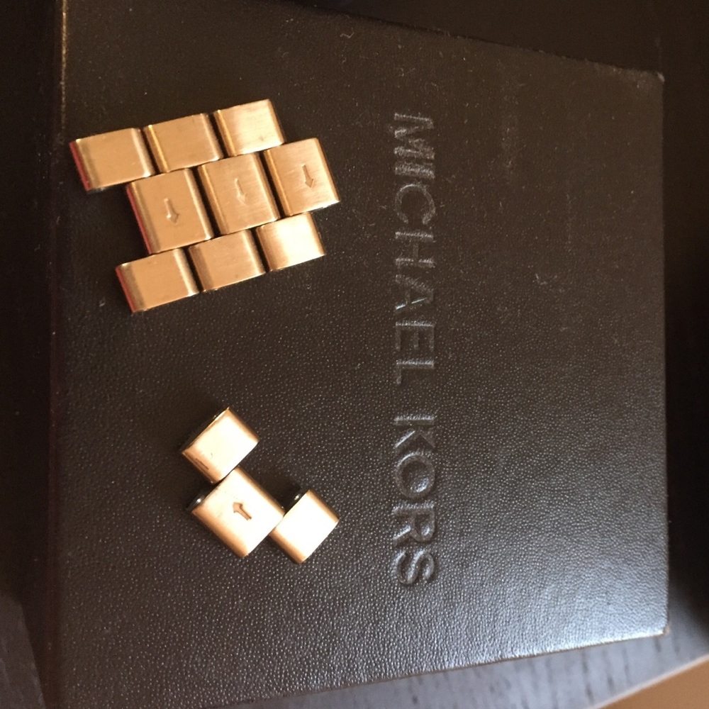 Michael Khors Watch - image 2