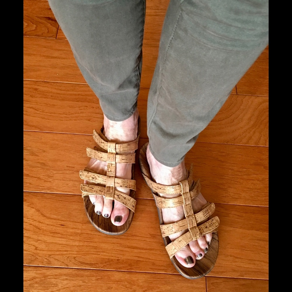 Vionic OrthoHeel tan sandal. Get support & style.