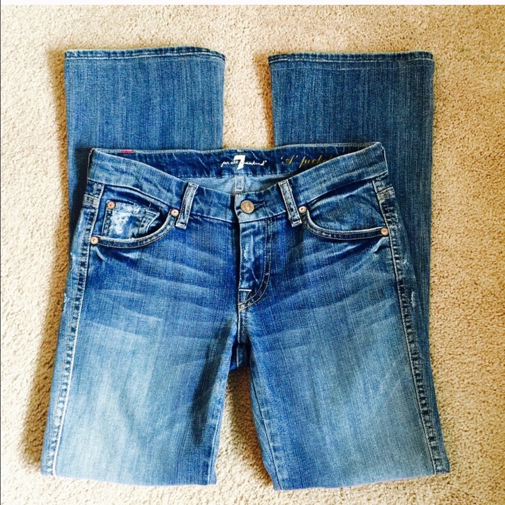 💥SALE💥7 For All Mankind Premium Denim MSRP $198 - Picture 3 of 5