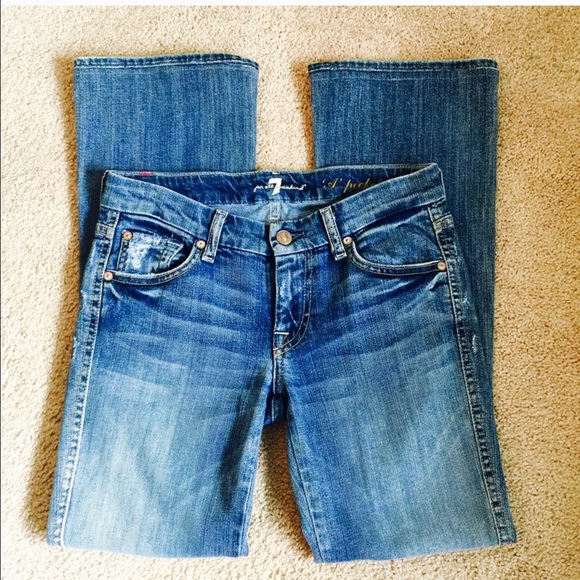 💥SALE💥7 For All Mankind Premium Denim MSRP $198 - Picture 3 of 5
