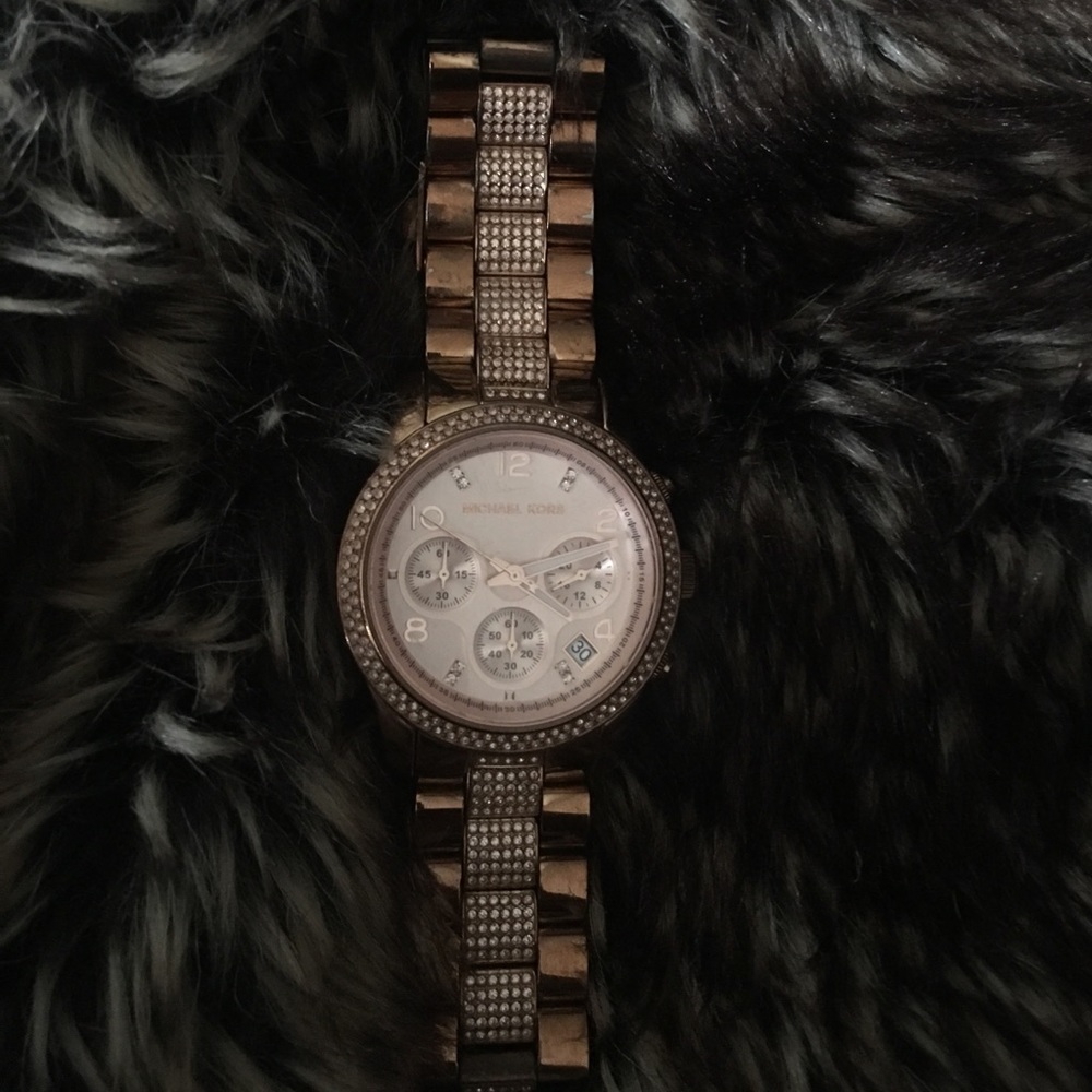 Michael Kors rose gold watch