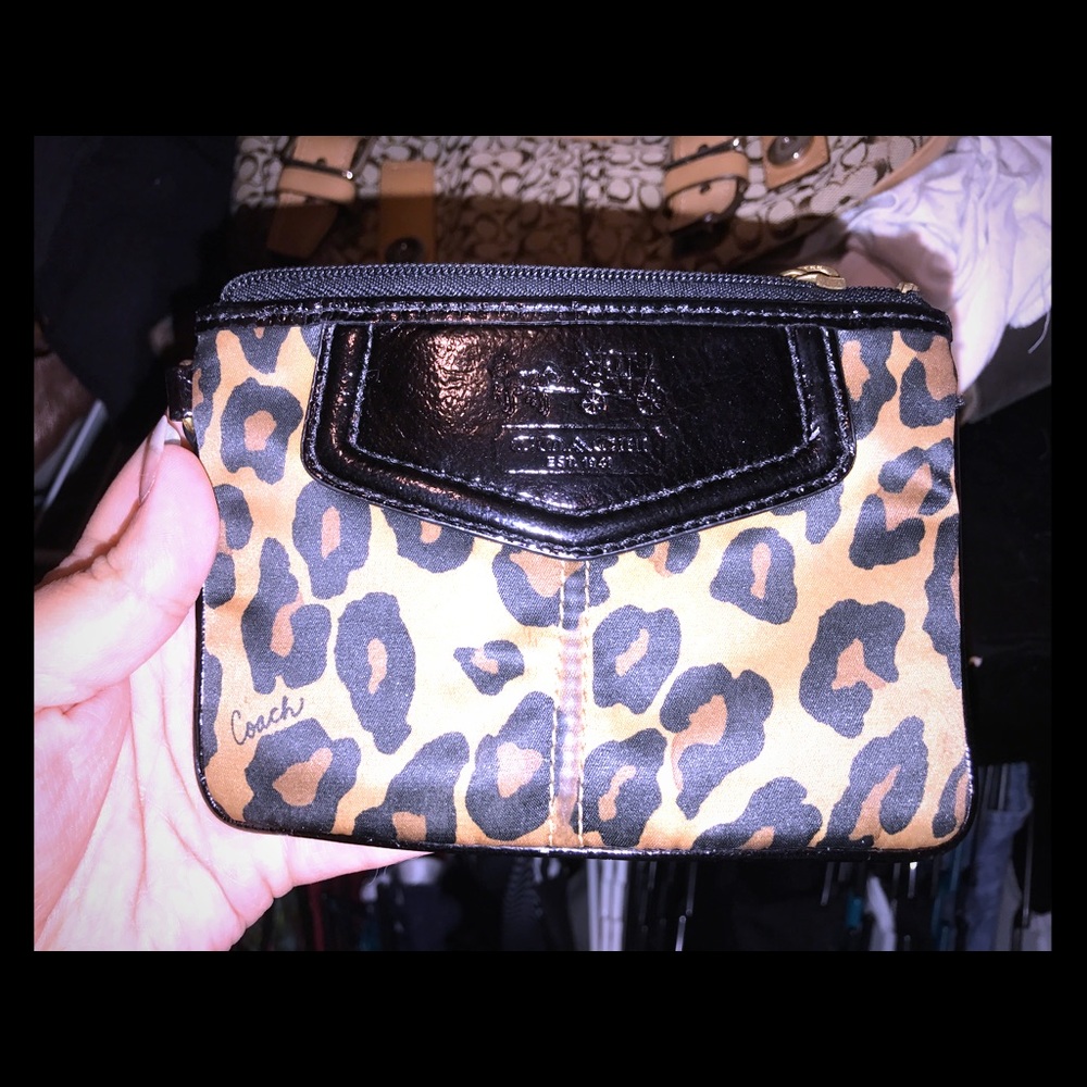 Coach Wristlet Leopard Print