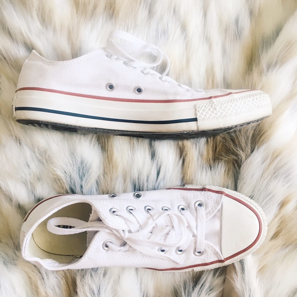✨Classic White Converse