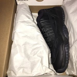 Air Jordan 11 Retro Low