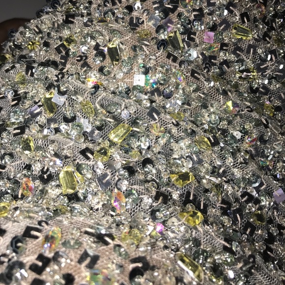 PROM DRESS - Picture 3 of 4