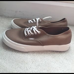 Never worn neutral/brown colored vans!