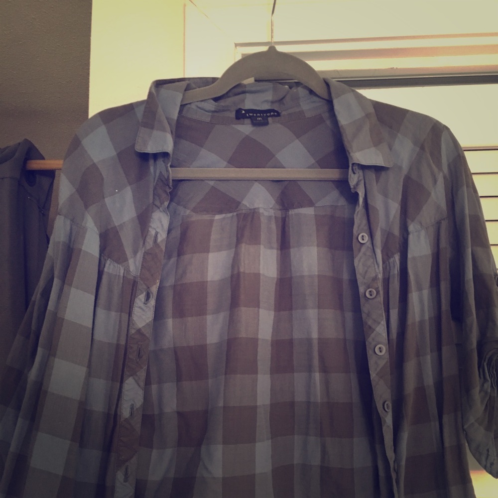 Forever 21 plaid shirt