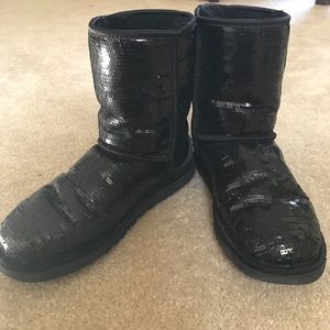 UGG Classic Short with Sparkles Boot