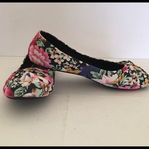 Marilyn Moda ballet flats, probably brand new