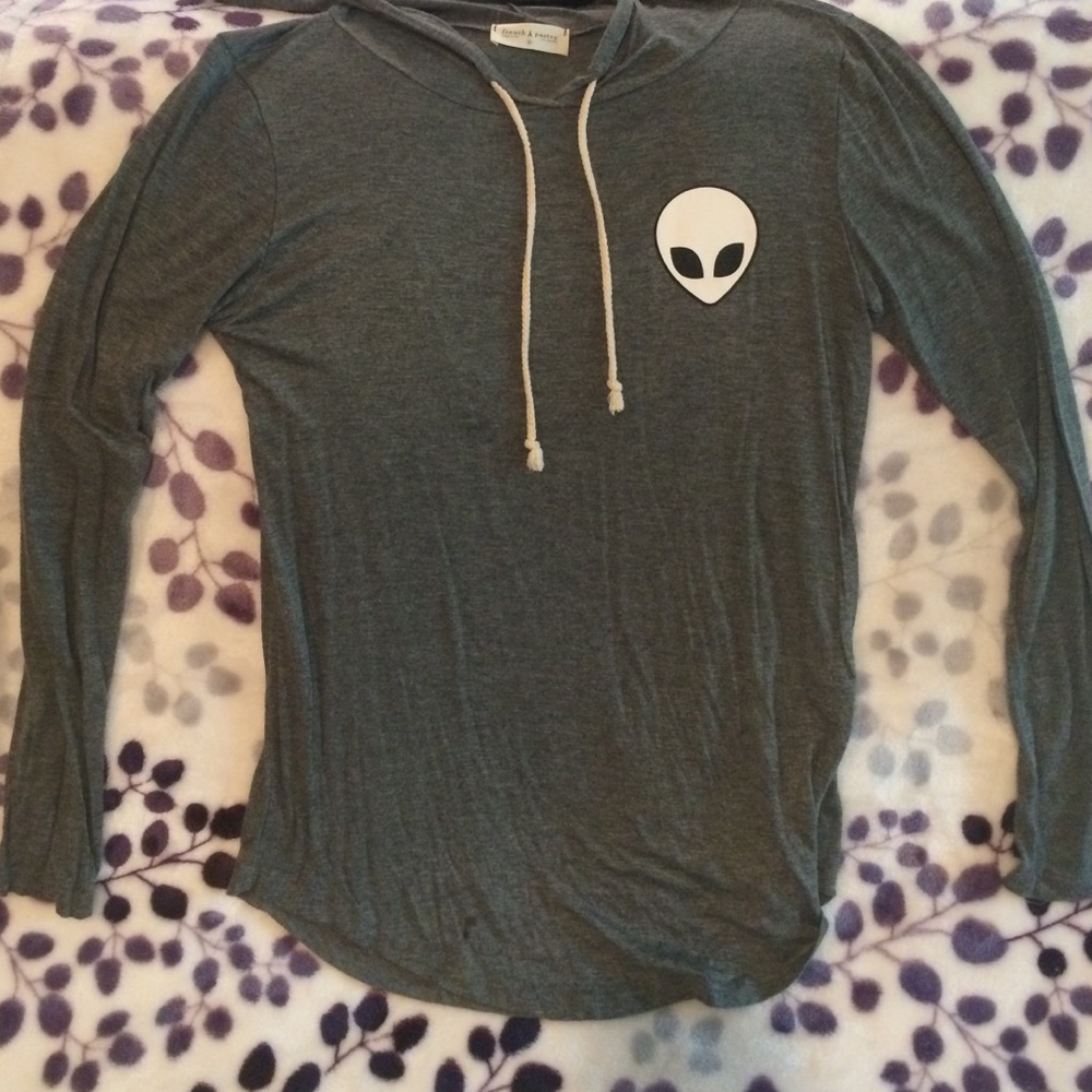 Gray alien hoodie/shirt