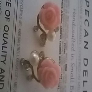 Coral flower earings