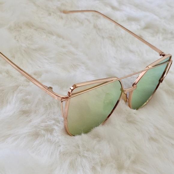 Rose Gold Cat Eye Trendy Sunglasses - Picture 6 of 7
