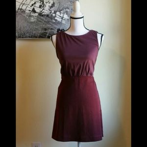 NWOT* Gorgeous burgundy dress w/back detail
