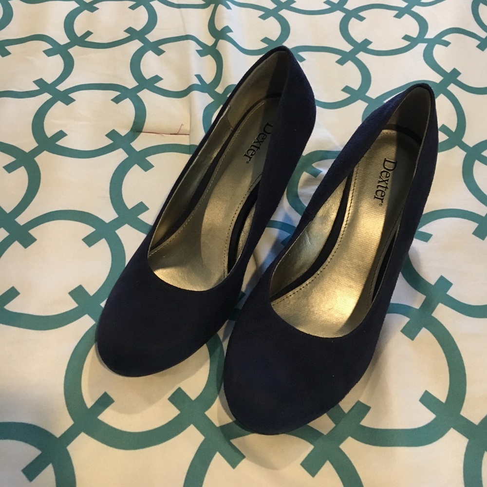💕Navy blue suede wedges💕