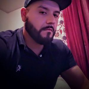 Meet your Posher, Luis