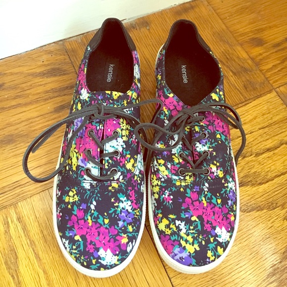 Kensie - Wally Floral Fashion Sneaker - Picture 3 of 7