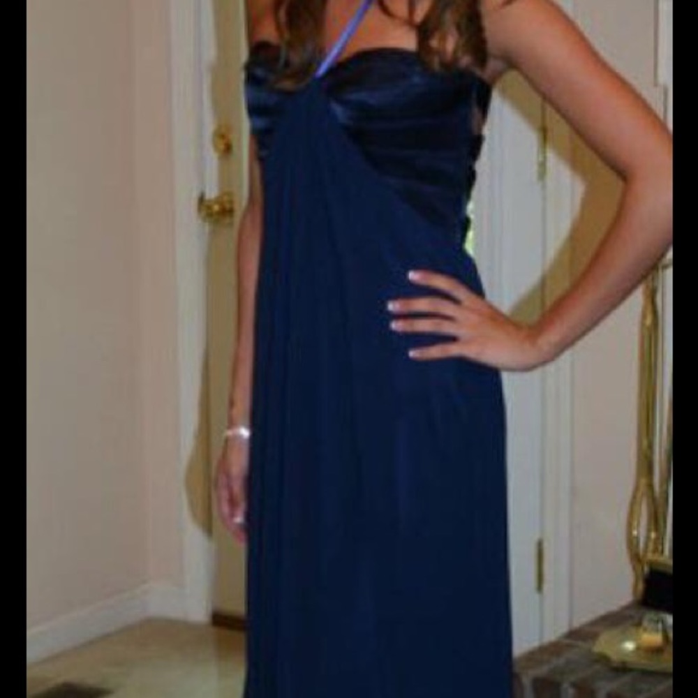 Navy La Femme prom dress