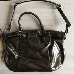 SUPER cute Coach Purse silver/gray metallic
