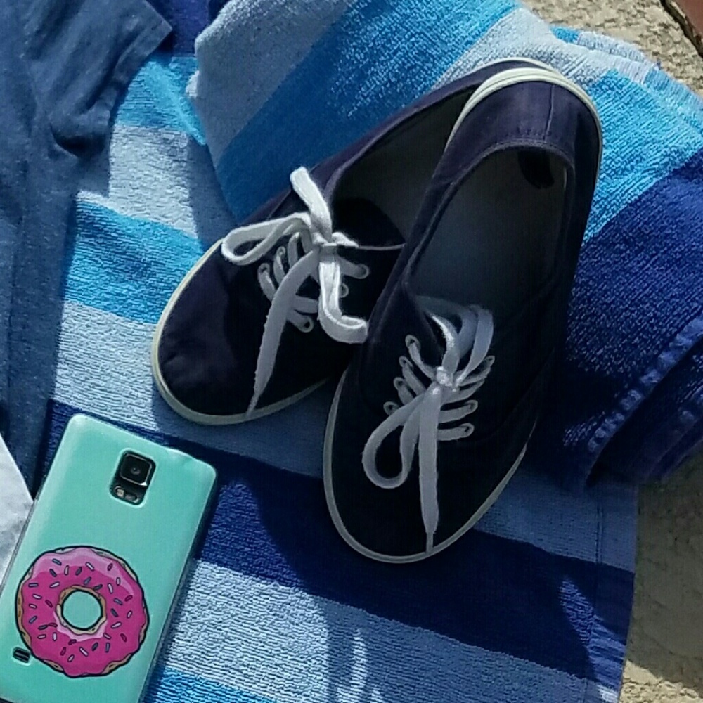 Canvas Skids, Navy Canvas Sneaker