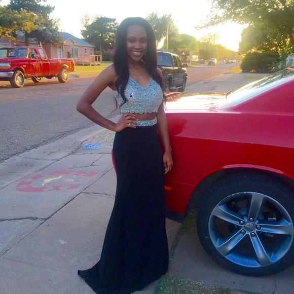 Two piece diamond sequin mermaid prom dress - Picture 3 of 5