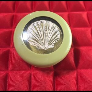 LIMITED EDITION MAC EYE SHADOW