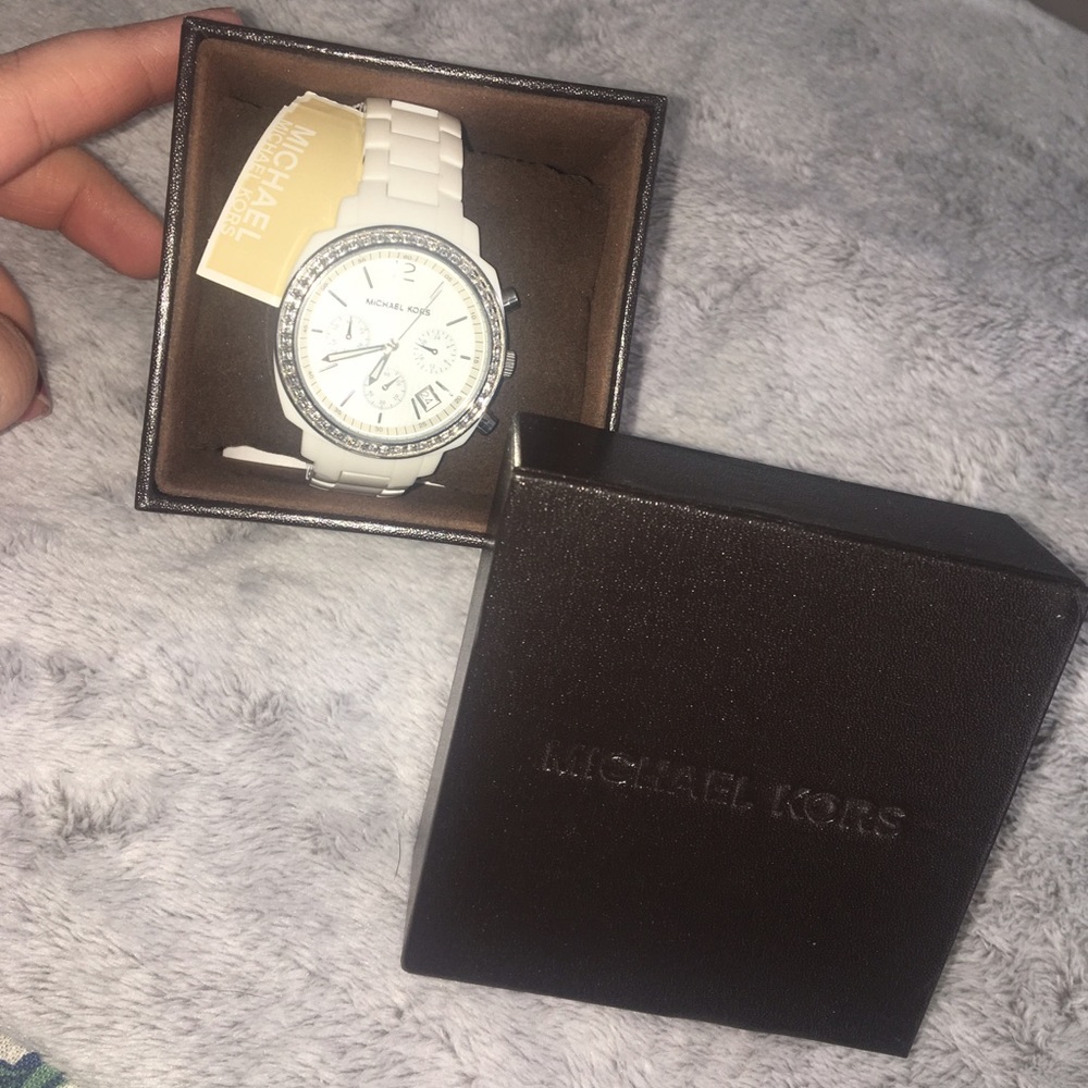 Michael Kors: White Crystal Watch