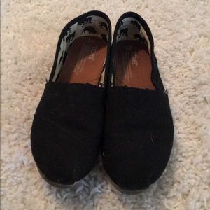 Black Toms