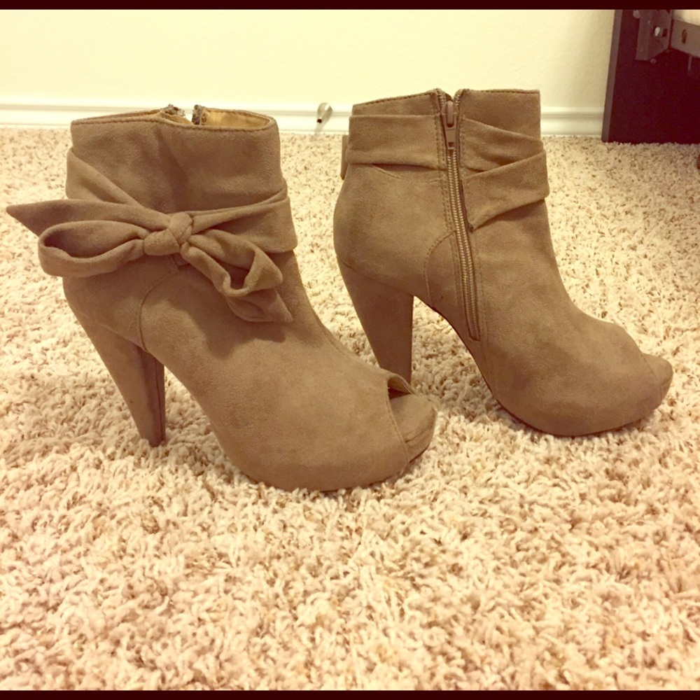 Charlotte Russe heels!