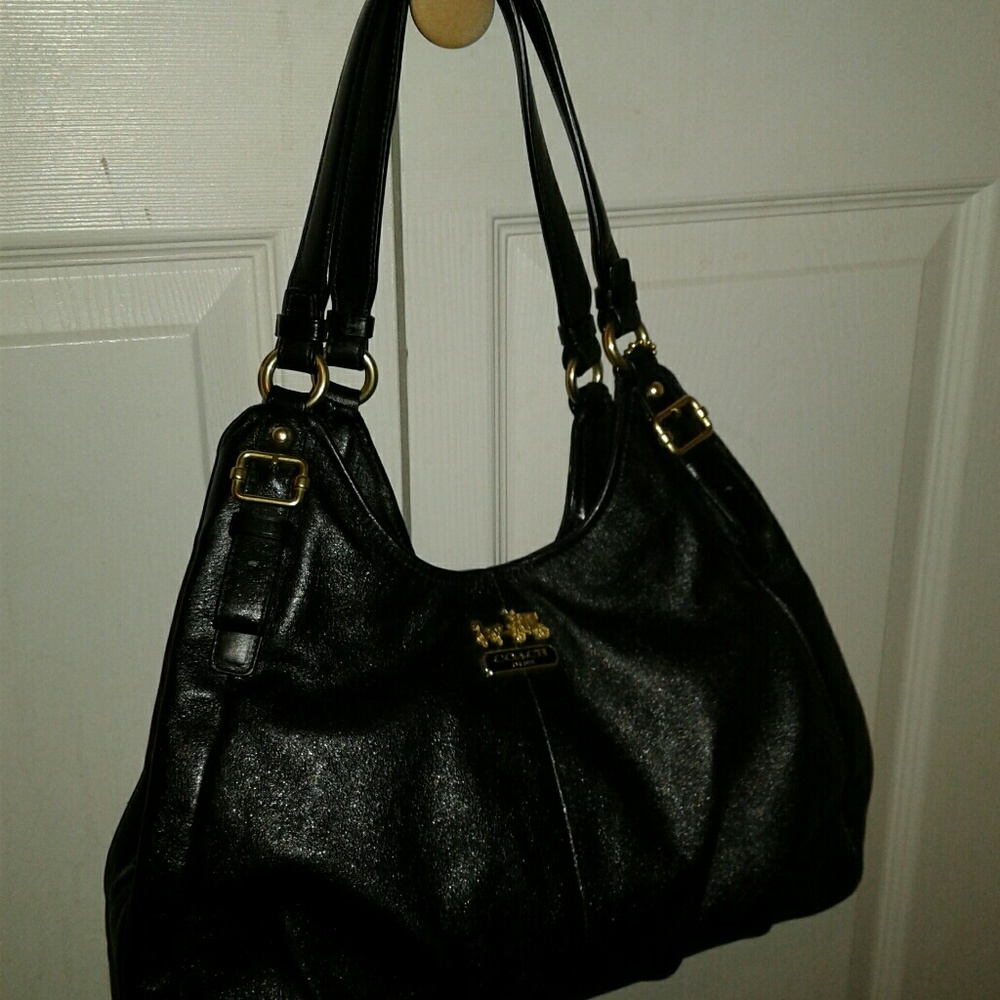 Authentic Coach shoulder bag