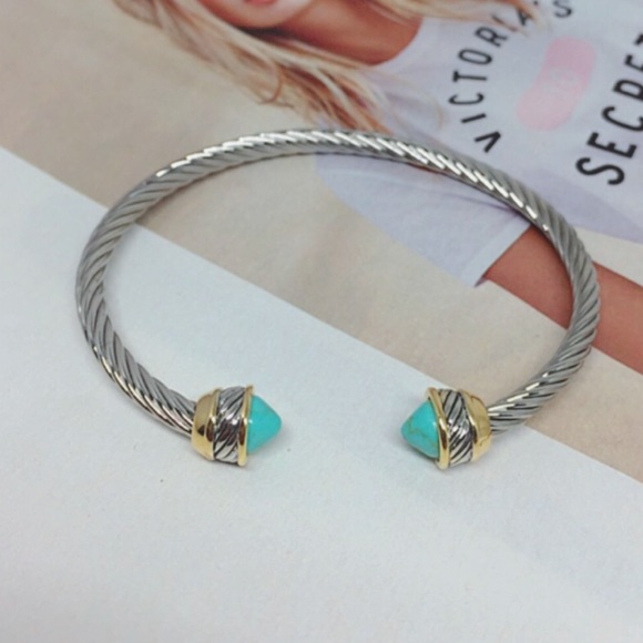 ⚠️CLOSET-CLEAN OUT⚠️Rhodium/18k Gold Plated - Picture 3 of 8