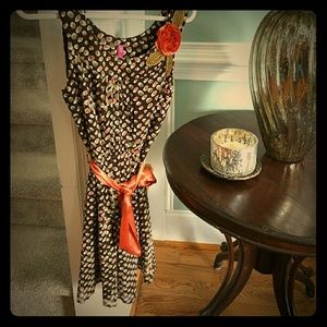 NWOT 🌸 Boutique Fashion Spy flirty dress