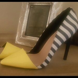 Stylish brand new yellow n zebra heels