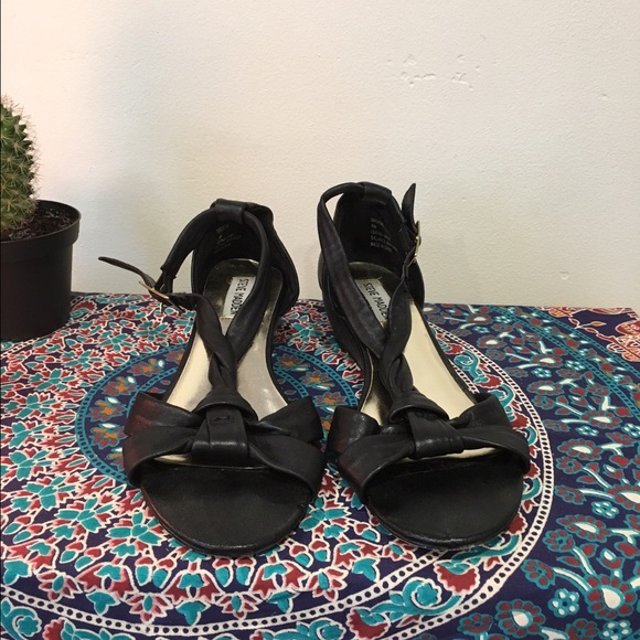 Steve Madden black leather wedge sandals - Picture 3 of 8
