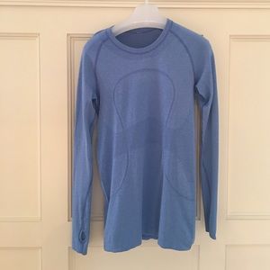 Lululemon tech long sleeve crew
