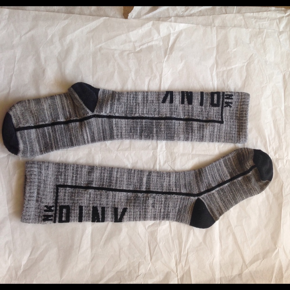 |PINK| Victoria Secrets Heather Grey Socks