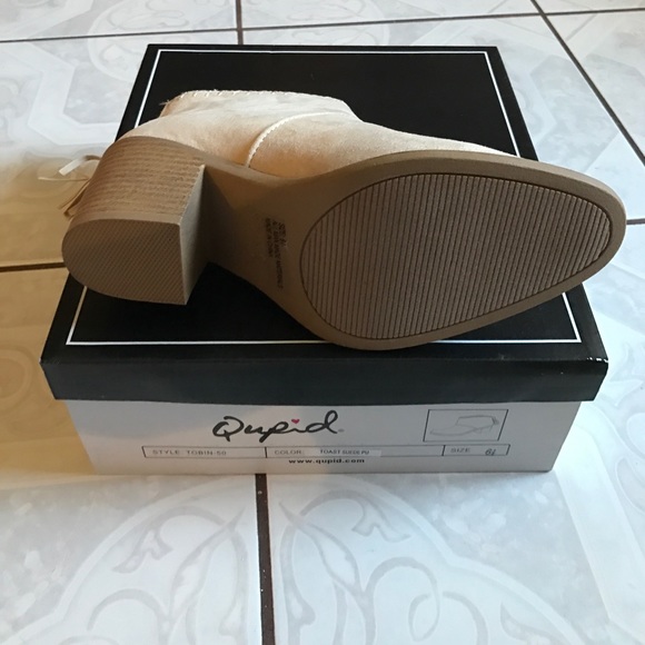 Bone Colored Booties - Picture 5 of 8