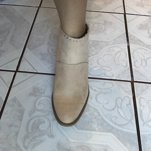 Bone Colored Booties - Picture 8 of 8