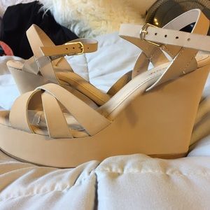 FINAL SALE! nude wedges size 7