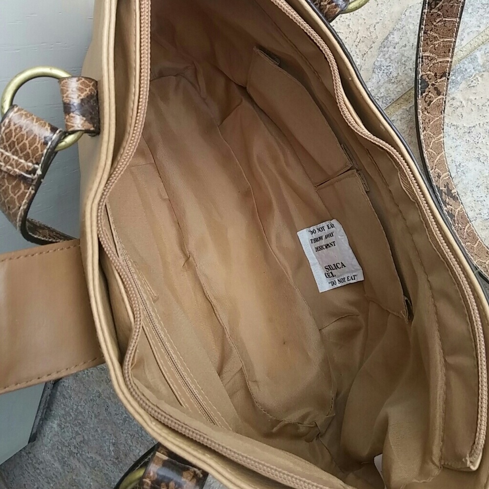 George Shoulder Purse NWOT - Picture 2 of 4