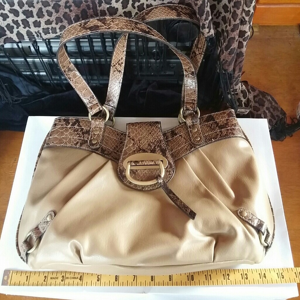 George Shoulder Purse NWOT - Picture 3 of 4