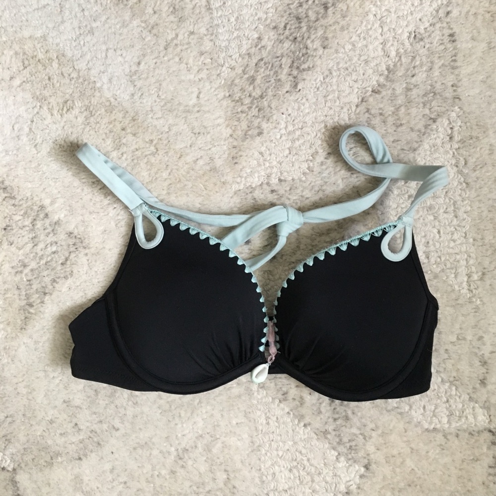 Victoria's Secret dream angels plunge bikini top