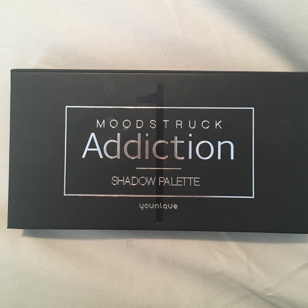 Younique mood struck addiction shadow