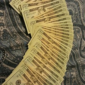 Meet your Posher, Kiana