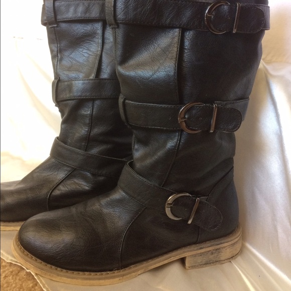 black buckle biker boots - Picture 2 of 3