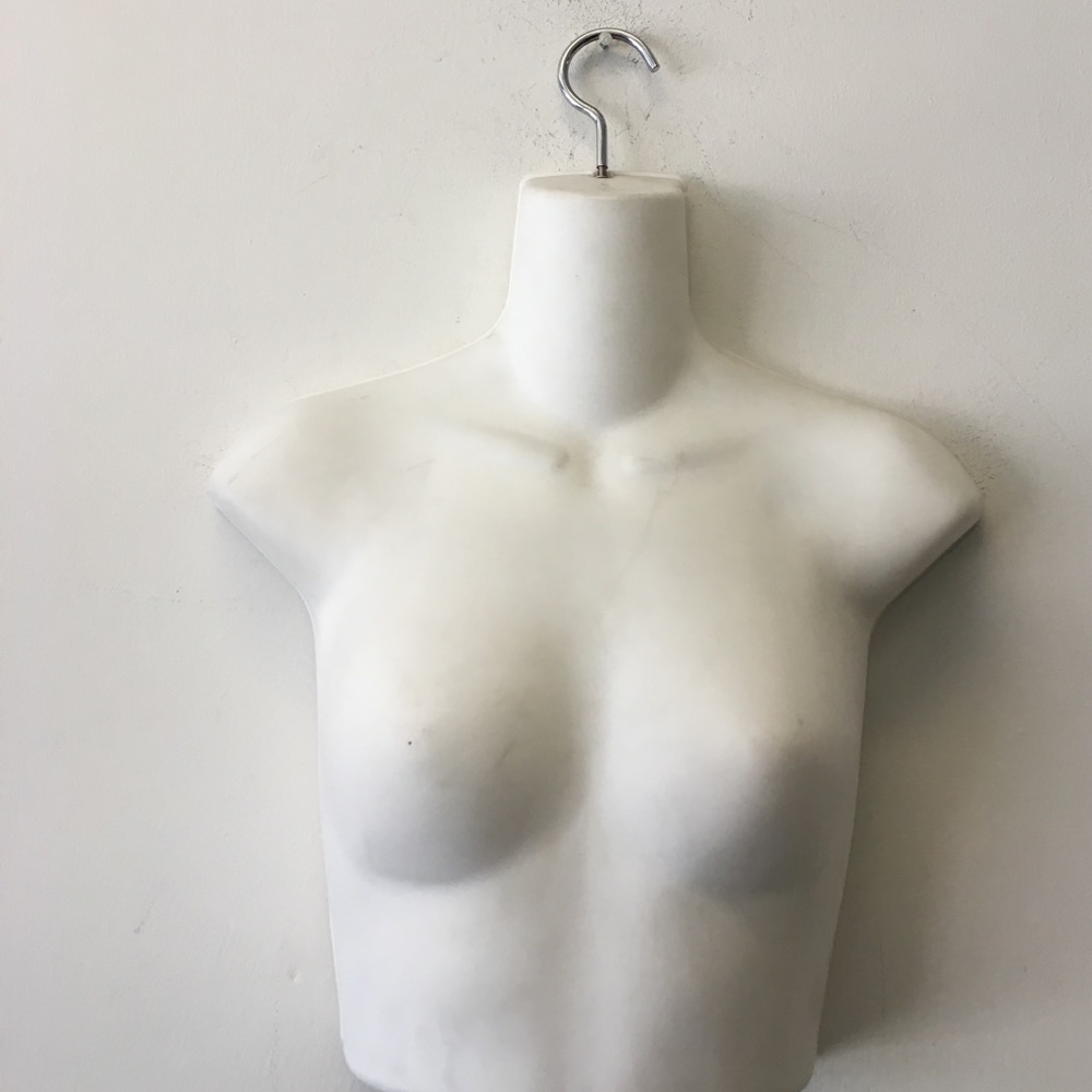Half body mannequin