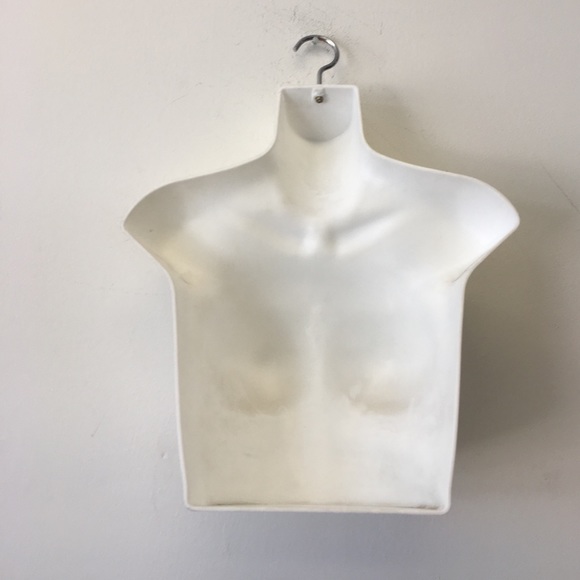 Half body mannequin - Picture 2 of 2