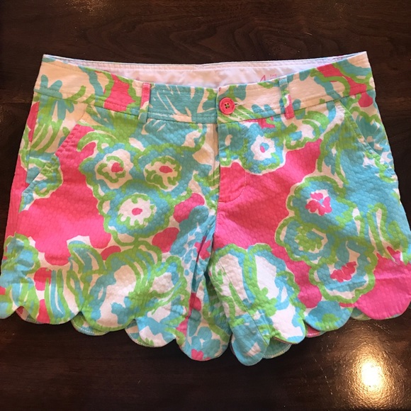 Lilly Pulitzer Pants - Lily Pulitzer buttercup shorts