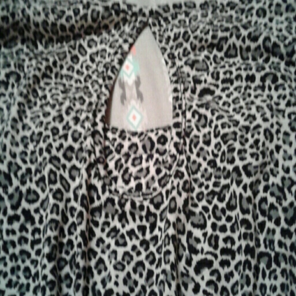 Tee - Picture 2 of 2